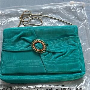Elegant Turquoise Clutch with Gold Chain